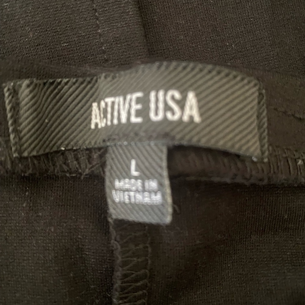 Active USA Classic Black Pencil Skirt - Picture 4 of 4